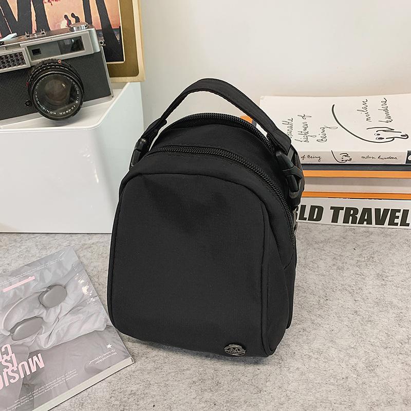 Summer new small bag mini lightweight multi-compartment shoulder messenger bag solid color cute couple shell mobile phone bag