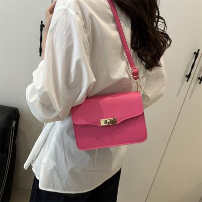 New Lock Solid Color Simple High-end Urban Commuter Versatile Atmospheric Shoulder Crossbody Bag Women