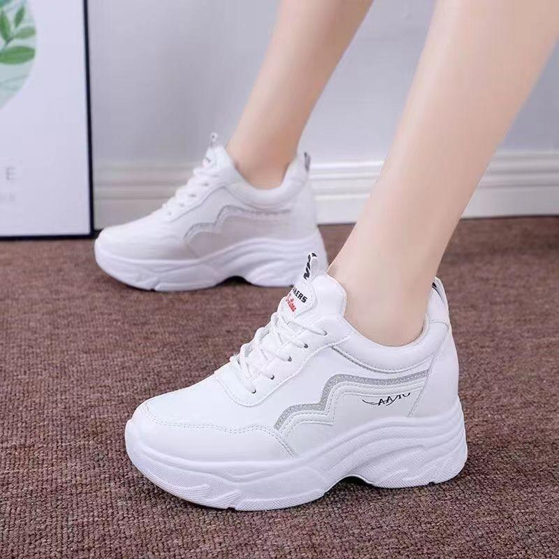 Height-increasing dad shoes in the source, single shoes in the summer of 22 years, new thick-soled mesh sports 35