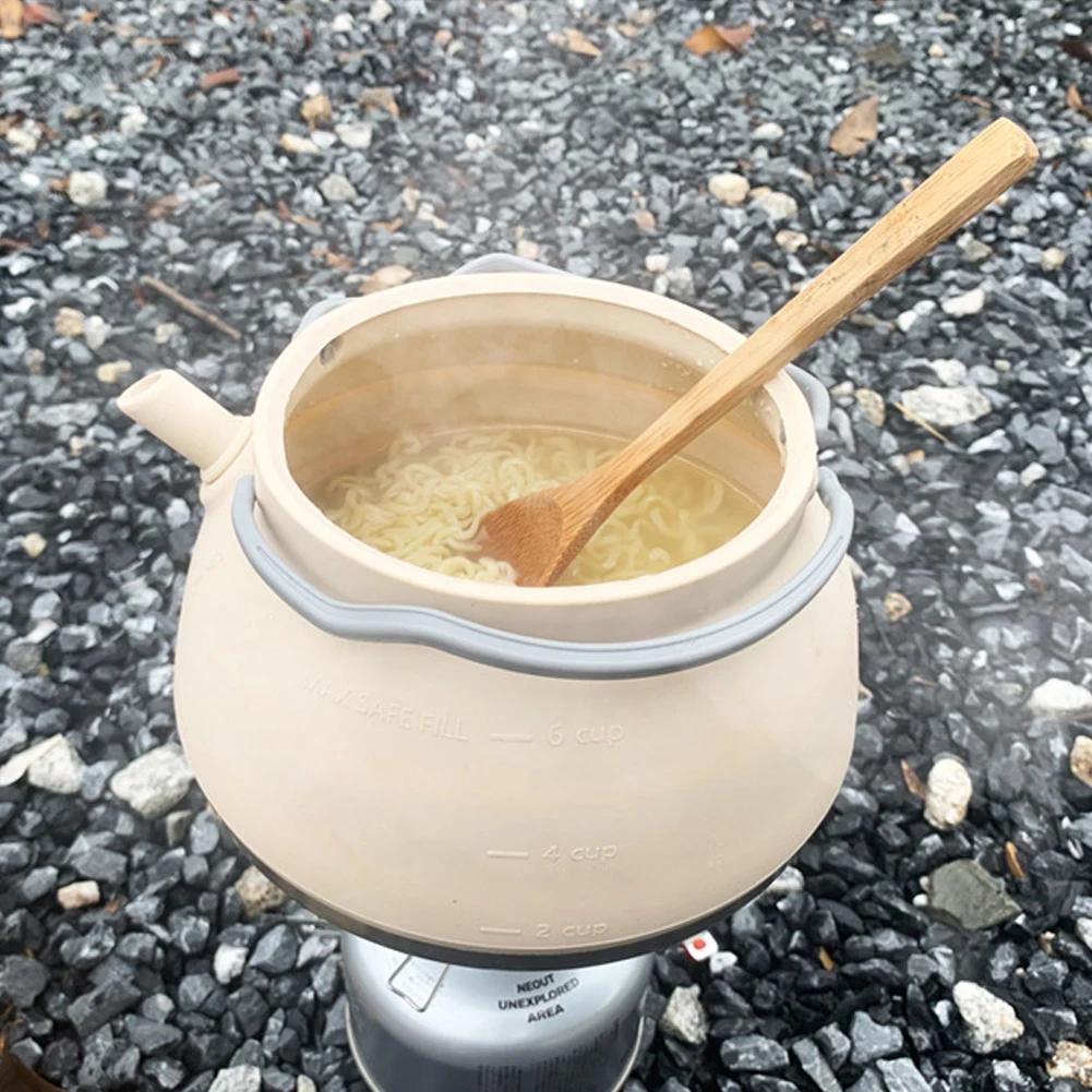 1.5L Silicone Kettle with Handle Outdoor Collapsible Kettle Stainless Steel Bottom Portable Camping Kettle for Travel Picnic