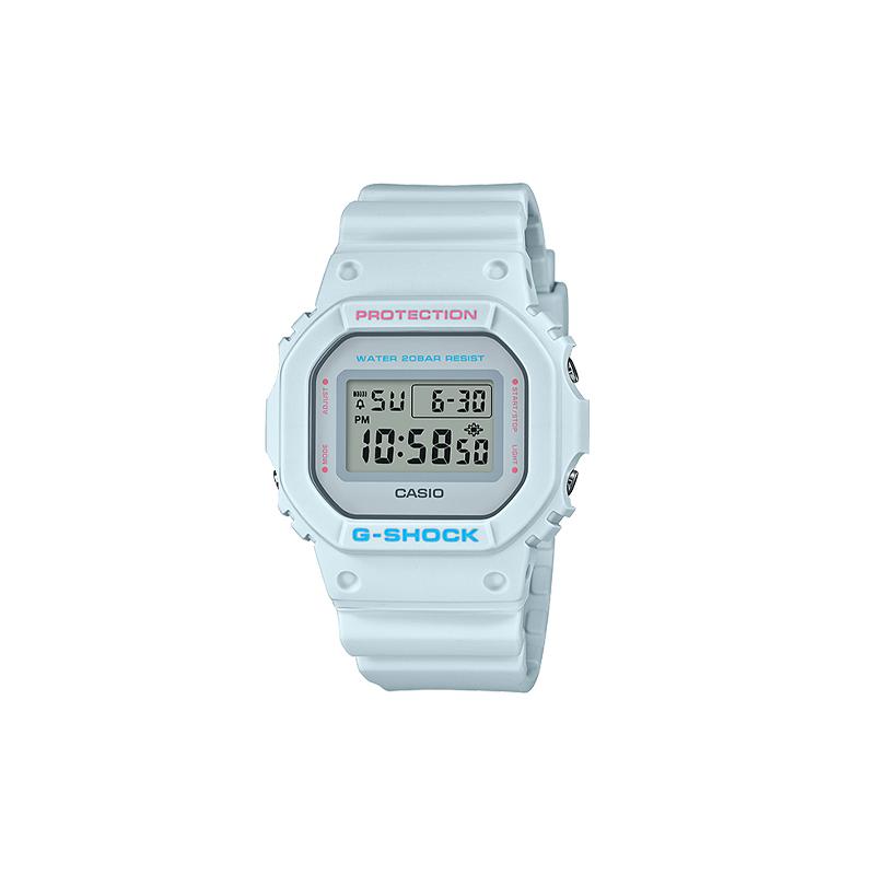 

Casio 5600 series 200 meters waterproof, shockproof, hourly chime, multi-function alarm, fully automatic calendar, quartz movement, DW-5600SC-8PRB синій
