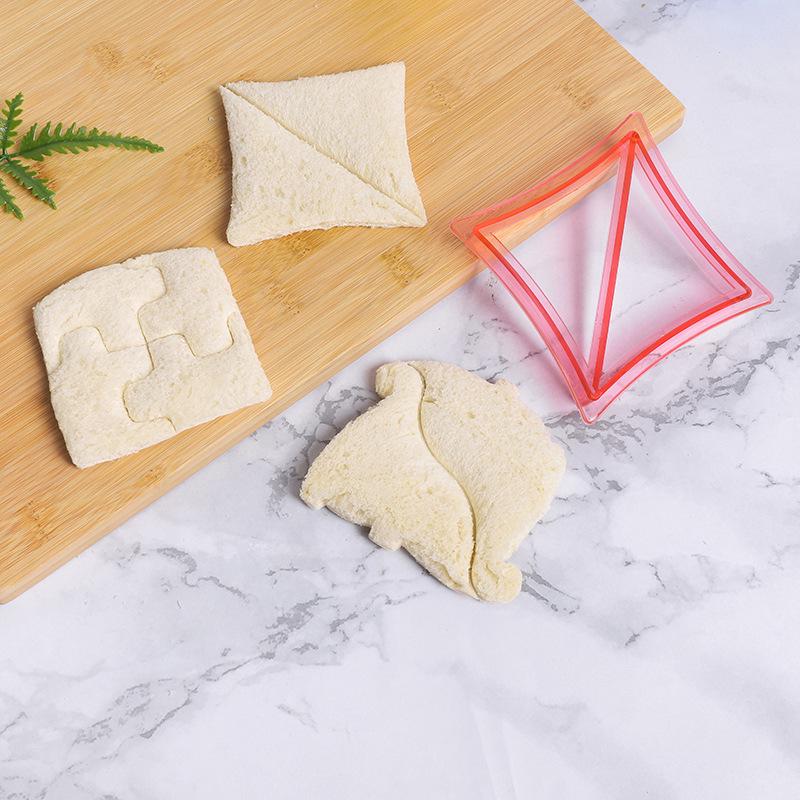 DIY Dinosauří sendvič a sada forem na krájení chleba