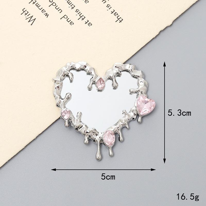 Sense of Advanced Butterfly Heart Shaped Girls Gem Make Up Mirror Liquid Metal Style Women Mini Portable Handheld Mirror