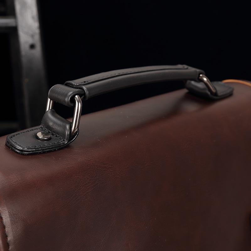 Trendy Men's British Fashion Backpack Personality Design Young Student Backpack Retro Crazy Horse Leather Bag 14-inch Computer Bag