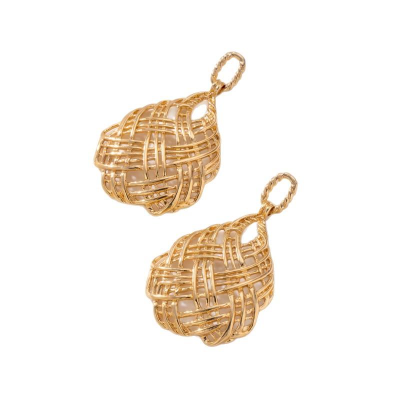 Gold-plated jewelry hollow woven pattern bag earrings women's niche design geometric round ring earrings fashion temperament earrings