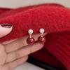 Simple Yet Elegant Pearl Earrings with A Touch of Sophistication. Luxurious Yet Niche, Featuring Tiny Inlaid Zirconia Stones.