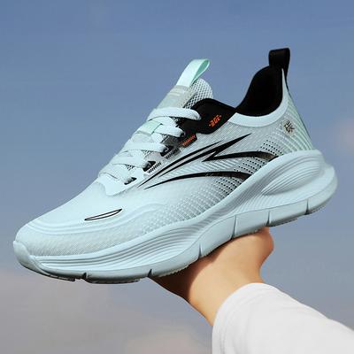 Tênis Masculino com Trama Voadora Verão Nova Moda Antiderrapante Esportivo Casual Respirável de Malha Leve para Corrida Academia Treinos
