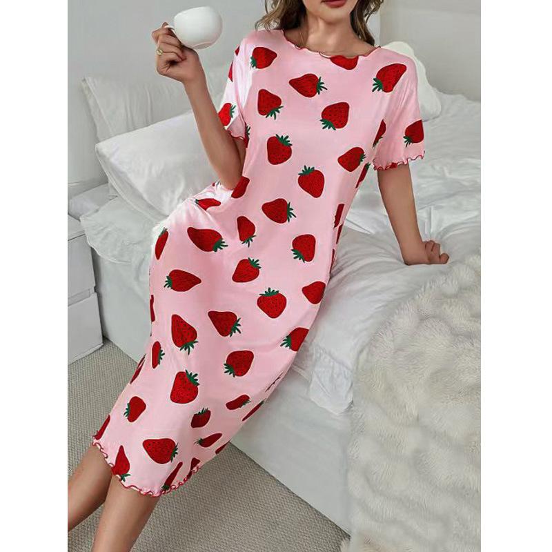 European and American strawberry print nightgown summer round neck loose and comfortable pajamas casual loungewear women S