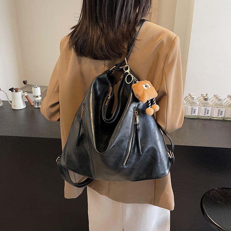 

New shoulder bag large capacity solid color texture 2025 messenger bag bag commute to work backpack tide 41*17*35