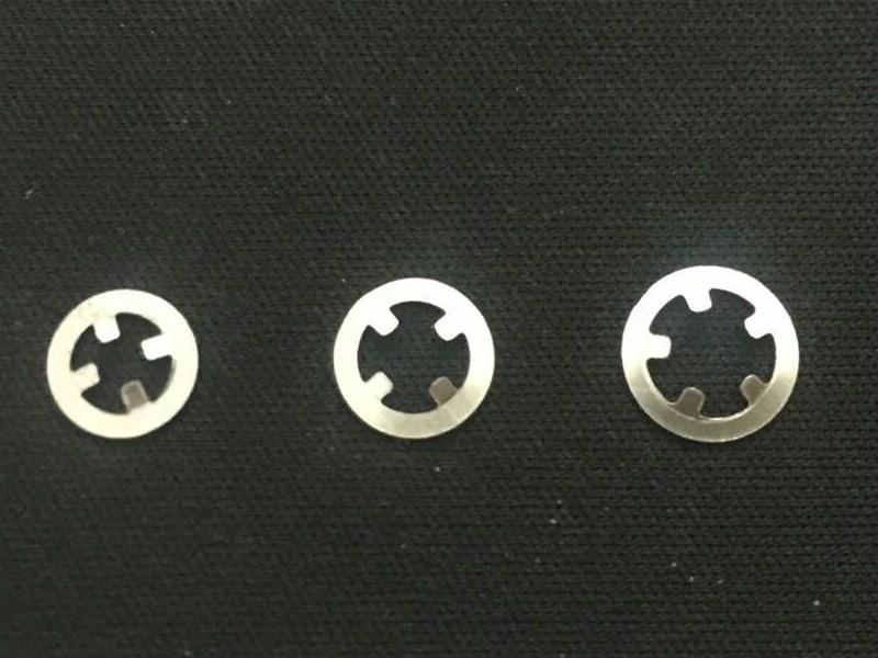 Stainless Steel Plum Blossom Snap Ring Retaining Clip with Elastic Flat Washer