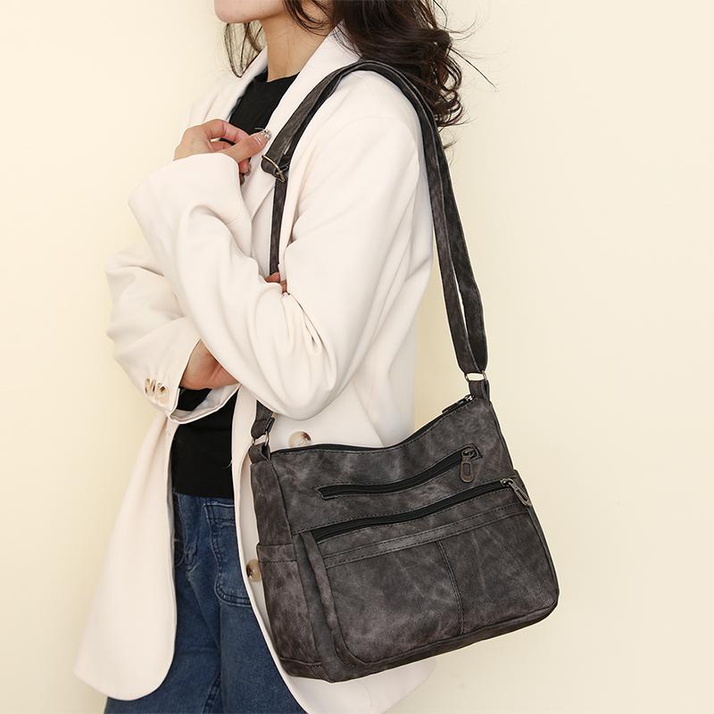 Женская сумка через плечо в стиле ретро — фото 6