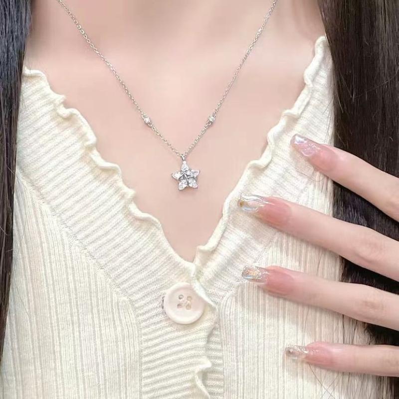 Silver Star Necklace for Women - Shiny Zircon Star Pendant Chain