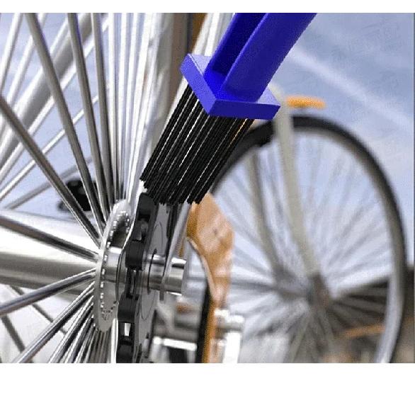 1PC Motorbike Chain Brush Plastic 3-sided Square Head Brush Motorcycle Brush Cleaning Chain Outdoor Scrub Road Care Tools