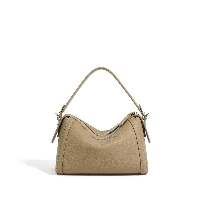 

First layer cowhide pillow bag women s high-end leather texture single shoulder crossbody versatile simple bag underarm bag