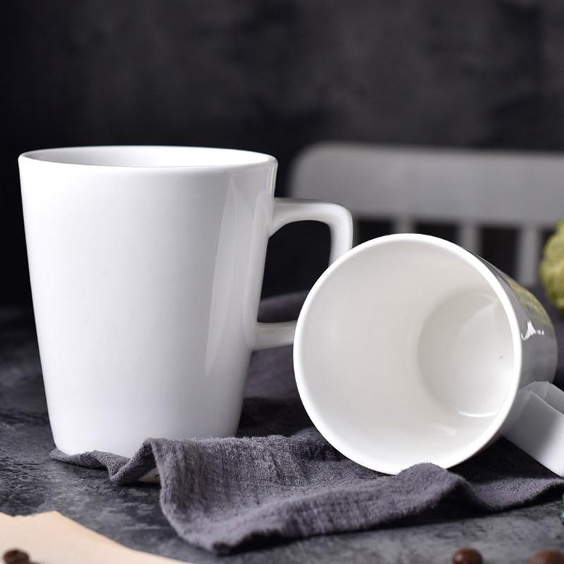 1Pc Creative Coffee Mug Pure White Ceramic Mug Tea Mug Milk Latte Coffee Drinking Cup Unique Irregular Design Porcelain Mug Gift