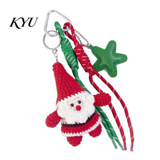 Knitted Holiday Embellishments Christmas Santa Claus Bag Charm, Crochet Keychain Pendant with Festive Charms Faux Leather Star, Xmas Hanging Decor for