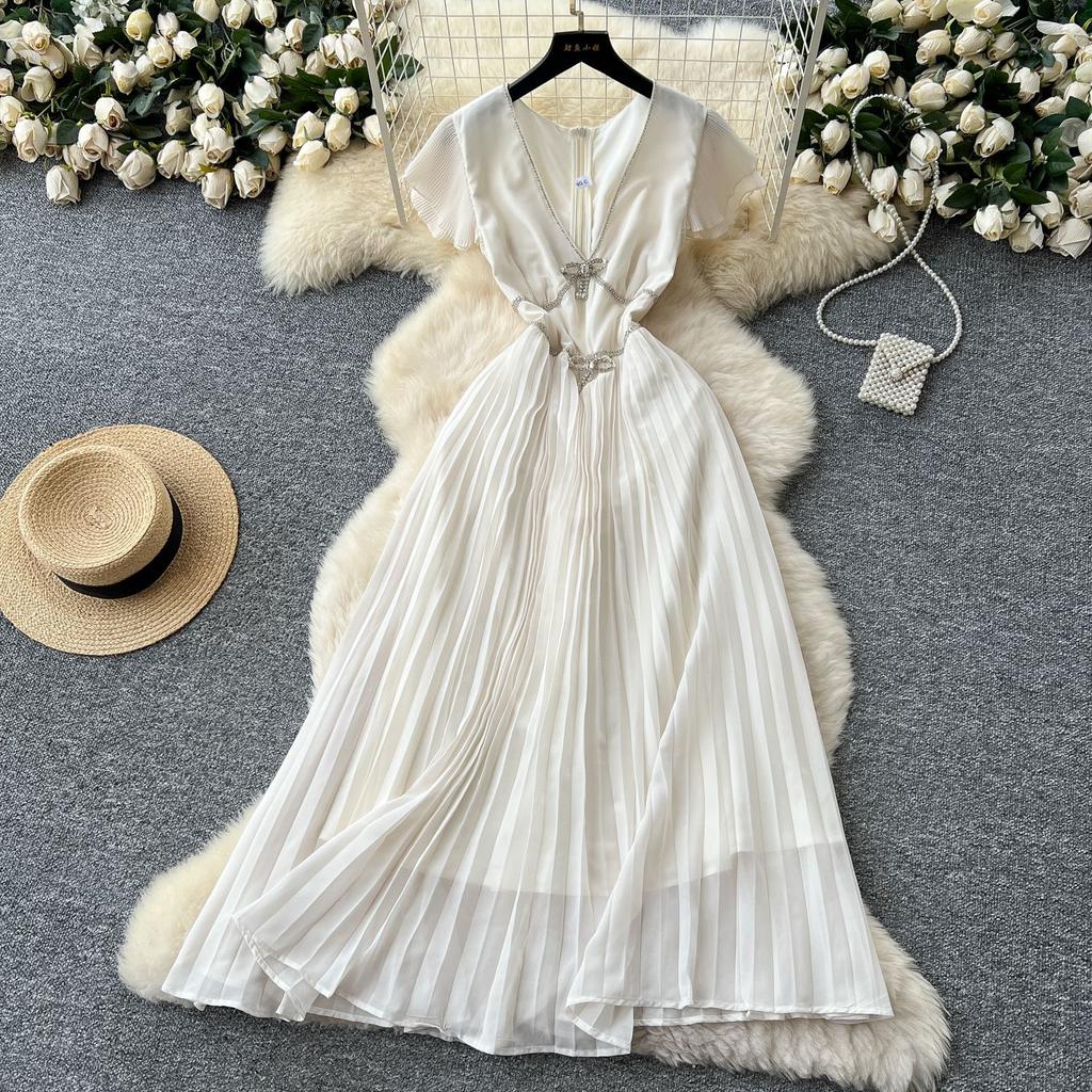 French high-end V-neck small flying sleeves with diamonds, bow waist temperament dress, women's summer thin pleated skirt
