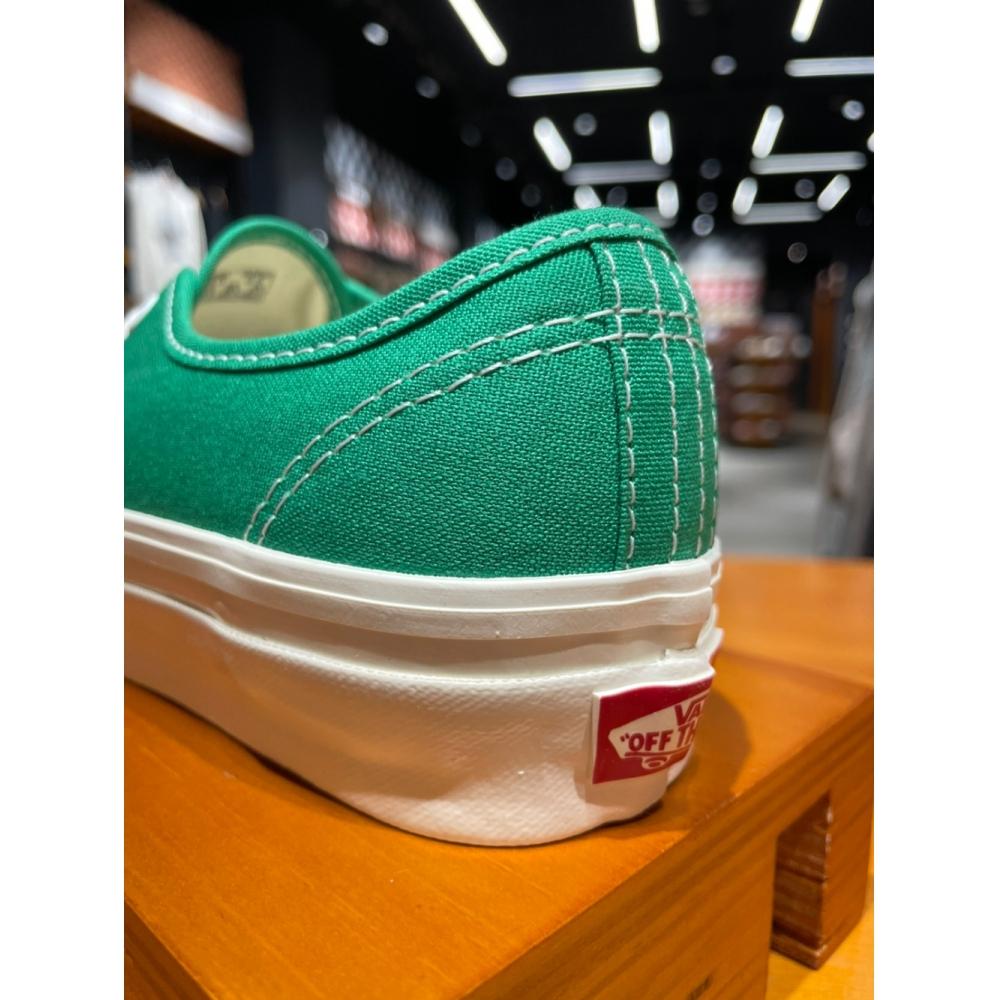 Vans [Vans] Unisex Mte Authentic Reissue Sneakers  Green   Vn000cw2cx1 