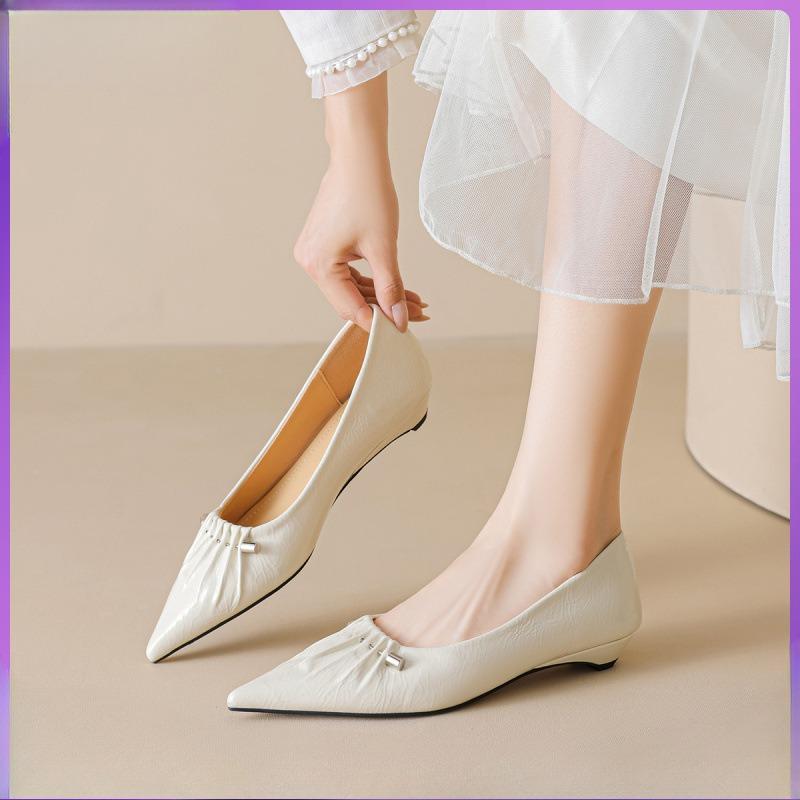Pointed-toe Single Shoes Low-heeled Shallow Opening Niche Shoes Elegant Shallow Opening Women's Shoes