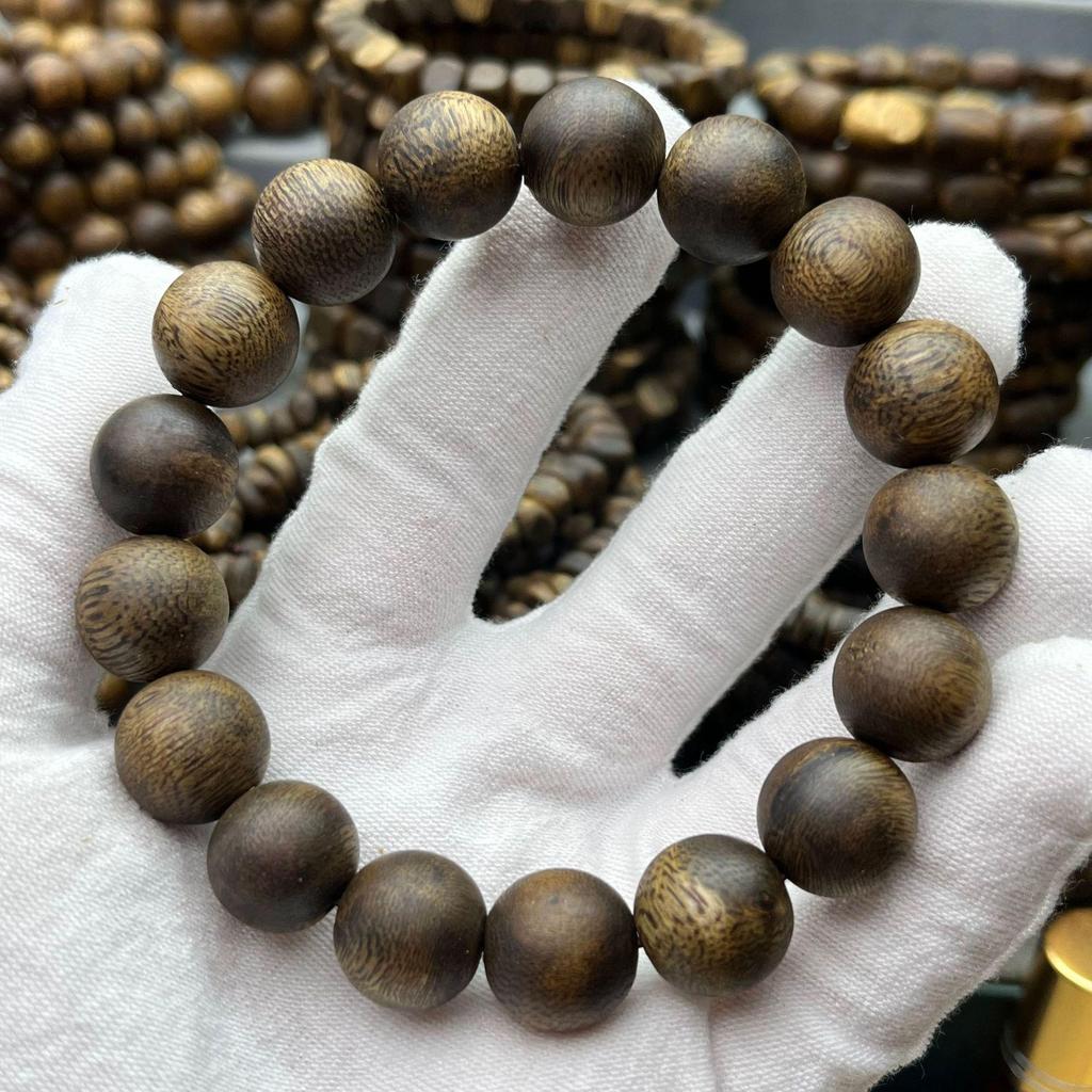 Yingge Green Qinan Agarwood 13mm Round Bead Buddhist Rosary Bracelet