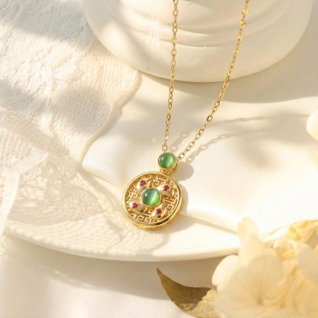 Light Luxury Women's Titanium Steel Floral Clavicle Necklace Set