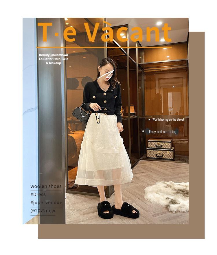 Damen 2024 Trendige Fuzzy Cross Hausschuhe - Dicke Sohle Lammwolle für Innen-/Außenbereich