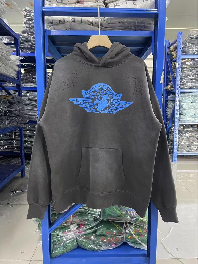 Vintage Distressed Spray-Painted Unisex Hoodie - Retro Loose-Fit