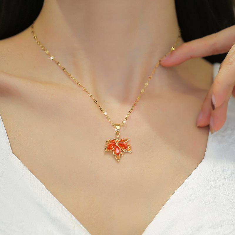 Maple Leaf Luxury Titanium Steel Banquet & Wedding Necklace - Versatile Internet Celebrity Clavicle Chain for Women