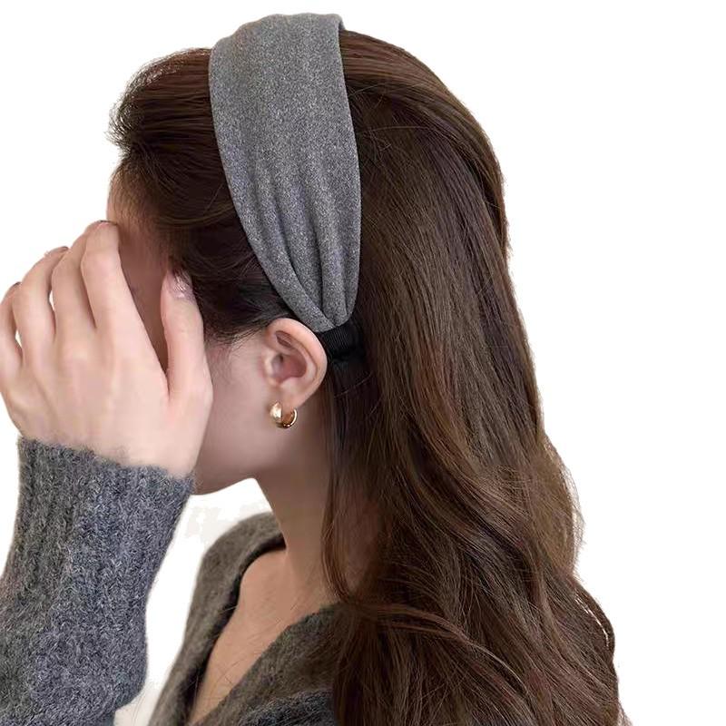 2025 Retro Wide Band Headband for Women - Versatile and Stylish Hair Accessory