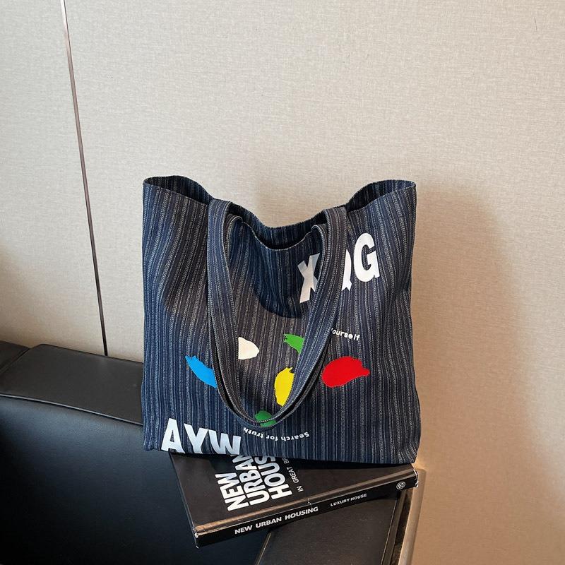 Large Capacity Denim Bag Women's New Fashion Striped Versatile Shoulder Bag Going Out Commuting Tote Bag