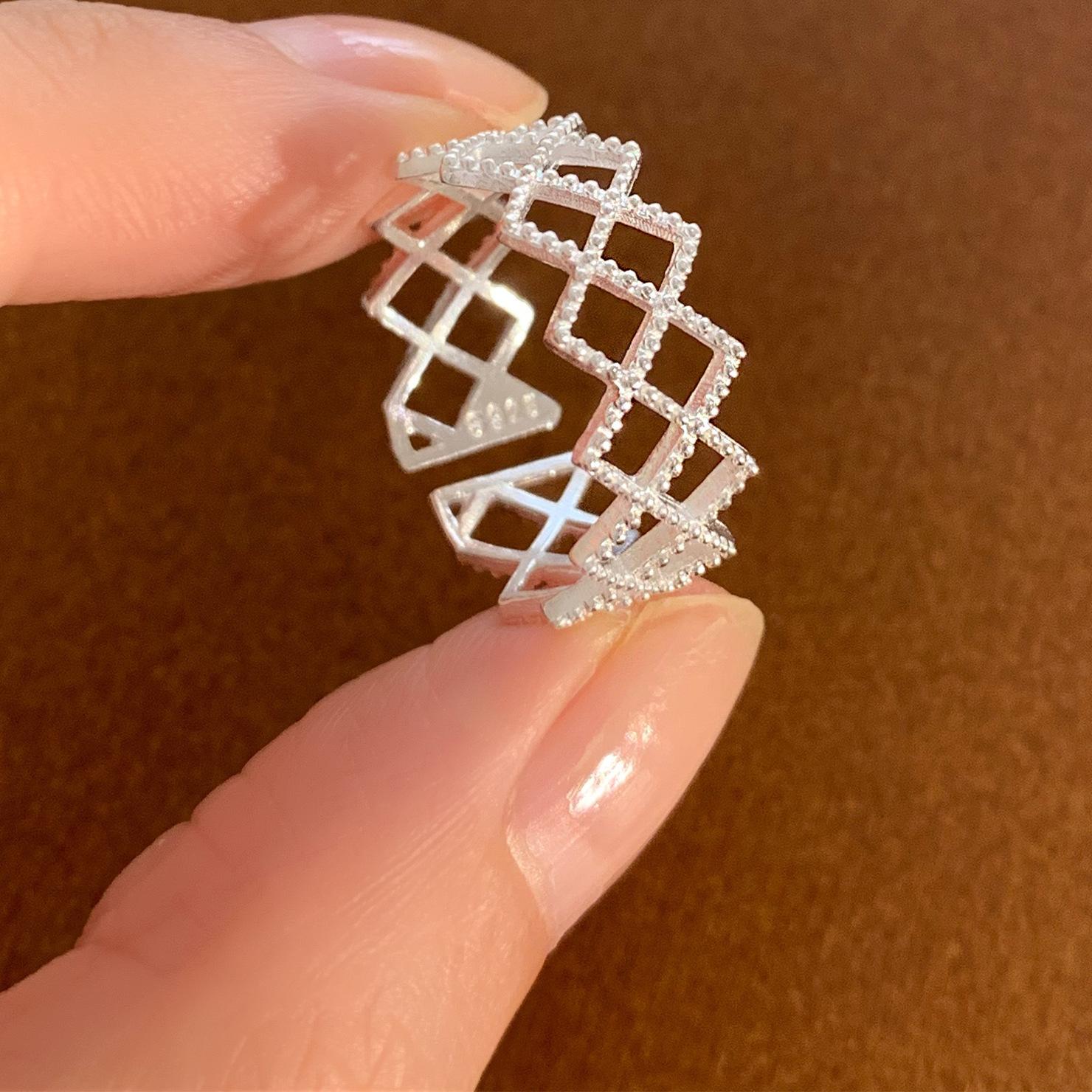 Korean version 925 sterling silver ring light luxury simple style hollow diamond Internet celebrity new product opening versatile Adjustable opening