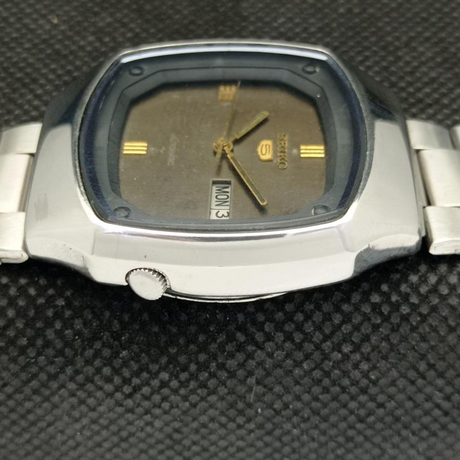 USED MENS GENUINE SEIKO 5 AUTOMATIC 7009A JAPAN ORIGINAL DIAL WATCH a416154-2 R10621f-a416154