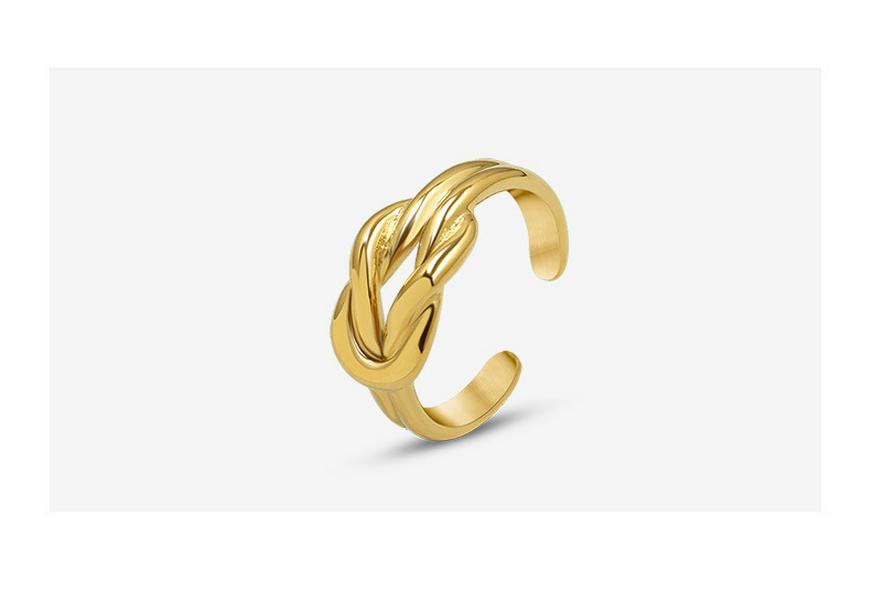 Marka French Niche Love Knot Ring In 18K Gold Titanium Steel A198