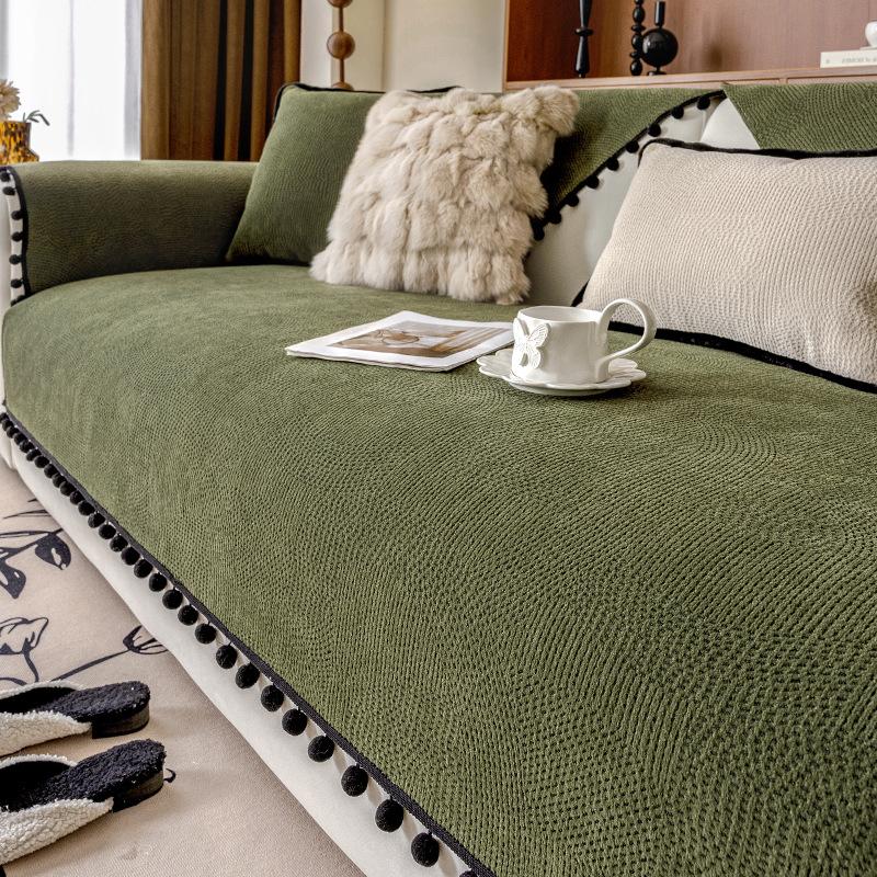 

New Sofa Cushion, Universal In All Seasons, Light Luxury Style, One-Piece Straight Row Seat Cushion, Warm Sofa Cover, Non-Slip 70*70cm