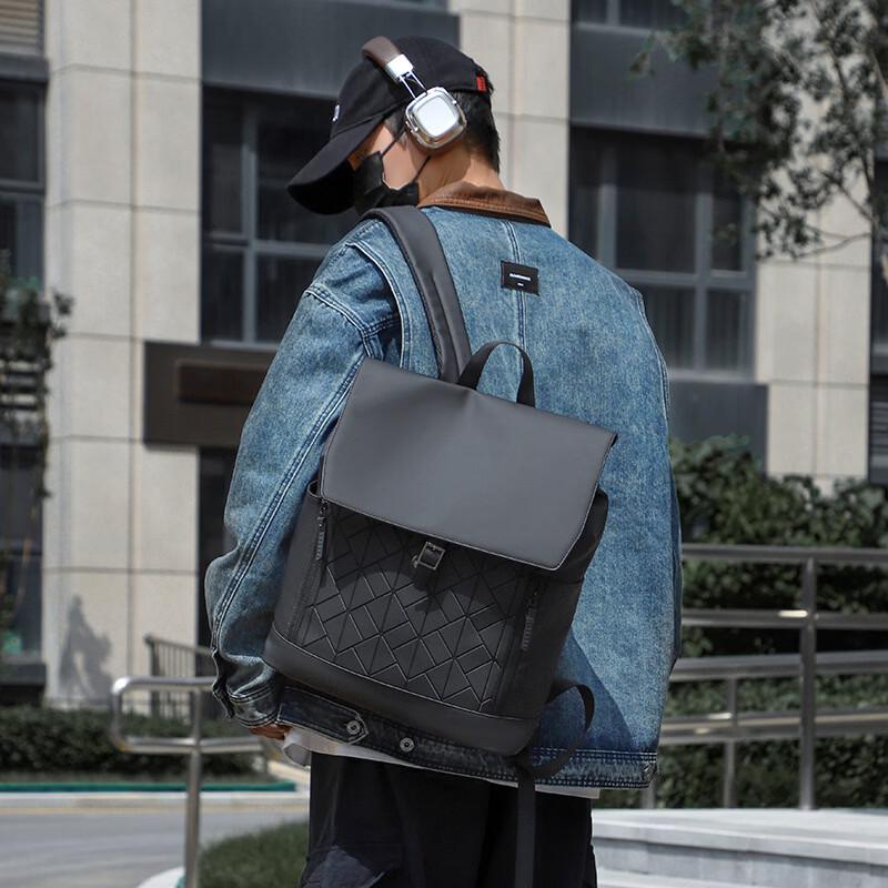MDNG Unisex Large Capacity Commuter Laptop Backpack