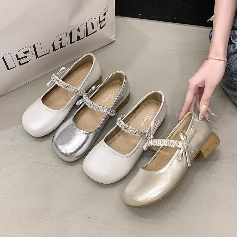Fairy Wind Mary Jane Single Shoes Female Autumn New Round Head with Skirt Light Mouth Bow Low Heel Small Leather Shoes