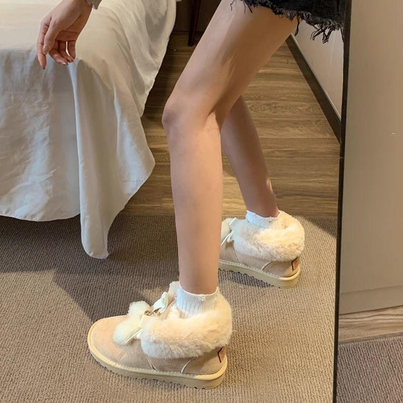 Fashion Cute Bow Round Toe Snow Boots for Women Winter Plush Ankle Furry Hot High Quality Sale Padded New Rock Trend 2025 Woman Shoes