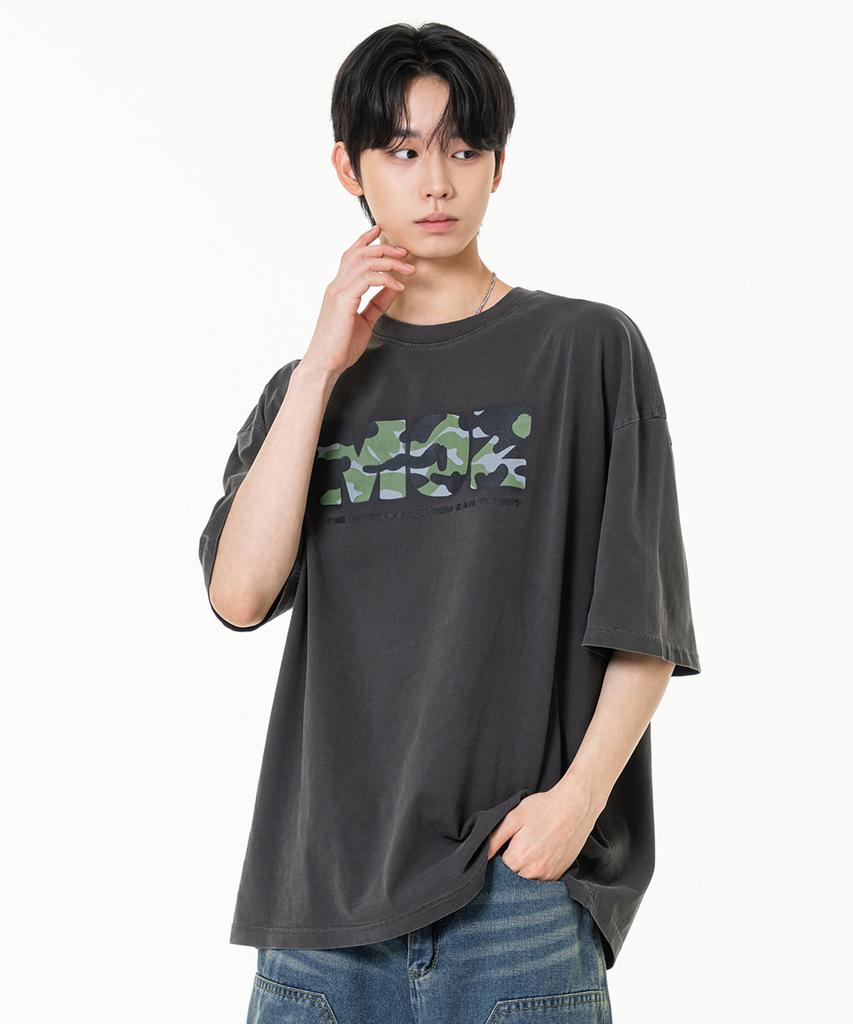 MOZMOZ Camo Logo 2-Type Pigment Short Sleeve T-Shirt Charcoal