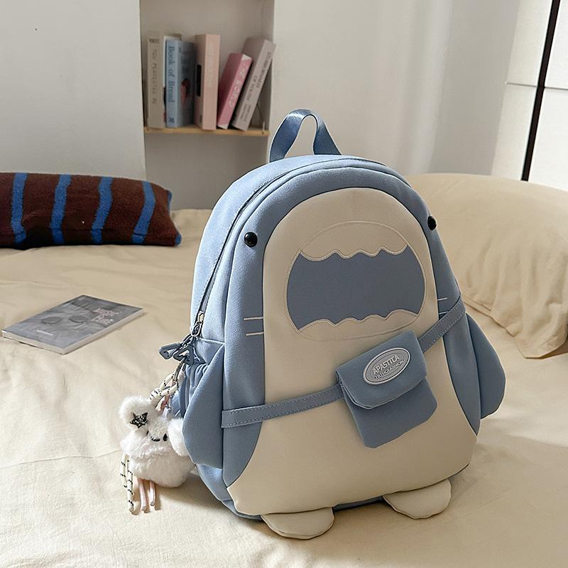 Schoolbag Japanese ins new high-value fresh and sweet contrasting color splicing cute shark bag women's casual and lightweight backpack