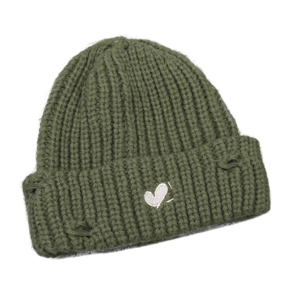 Fashion New Love Embroidery Decoration Versatile Solid Color Simple Knitted Hat Outdoor Travel Face Small Wool Hat
