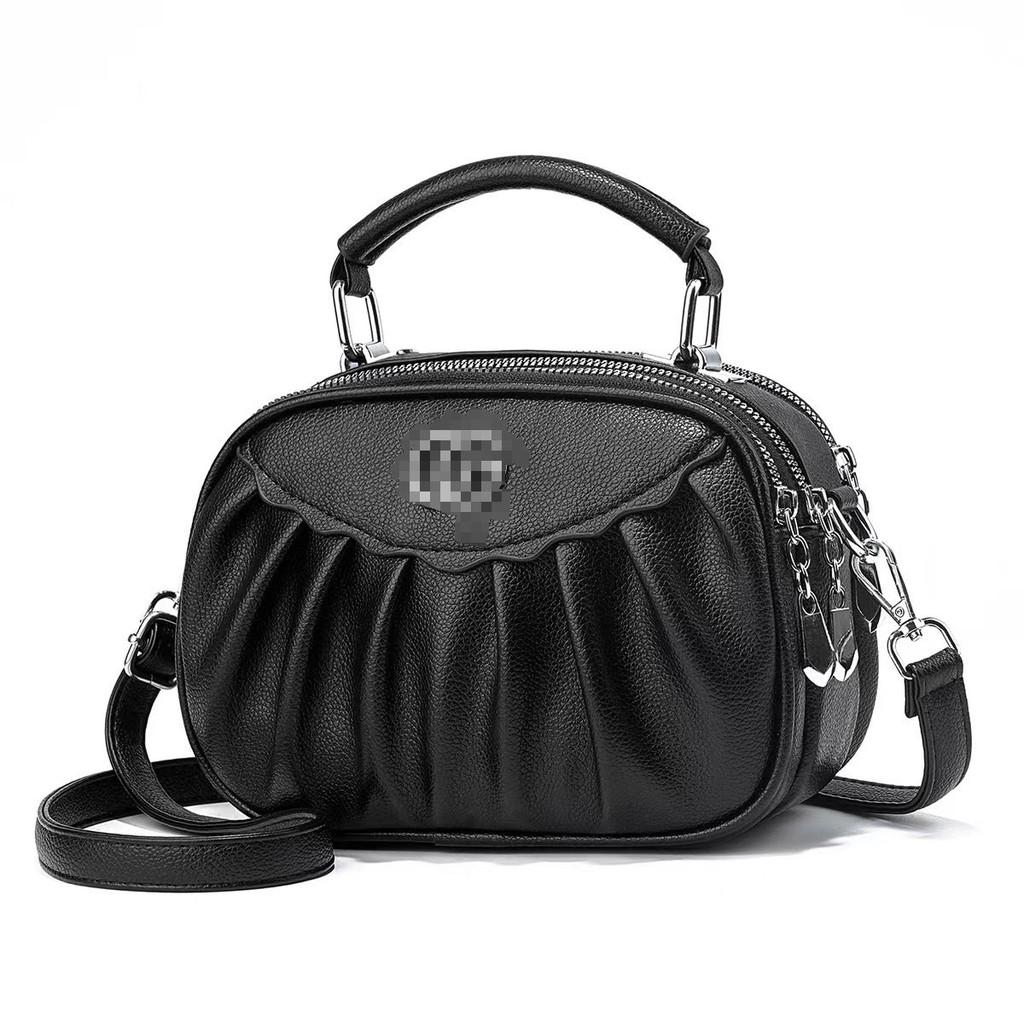 Trendy Hong Kong Portable Women's Sling Phone Bag Featuring Elegant Chain Details