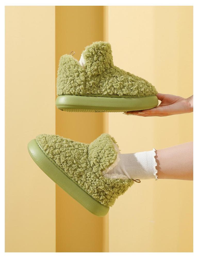 Cozy Plush Slippers: Women's & Men's Non-Slip, Thick-Soled, Velvet-Lined, Perfect for Autumn & Winter.