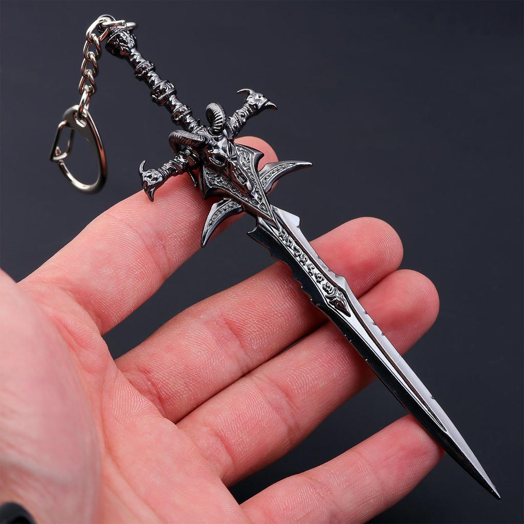World Of Warcraft Frostmourne Weapon Keychain Lich King Alloy Sheep Head Swords Game Peripheral Keychain For Fans Jewelry Gifts