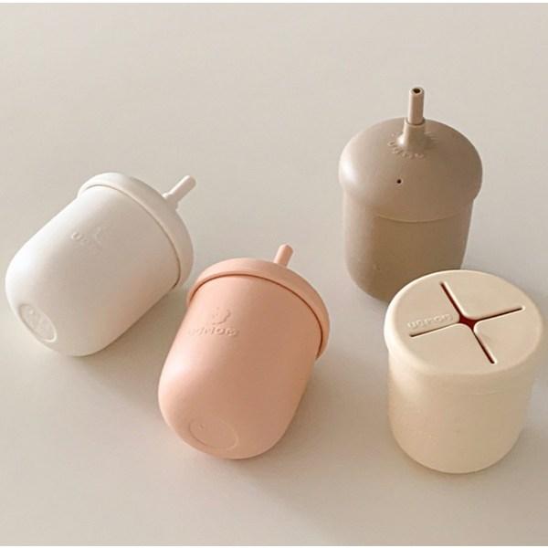 UBMom Copo de Palhinha para Lanche Mongmong de Silicone Infantil 220ml, Coral, 1 peça