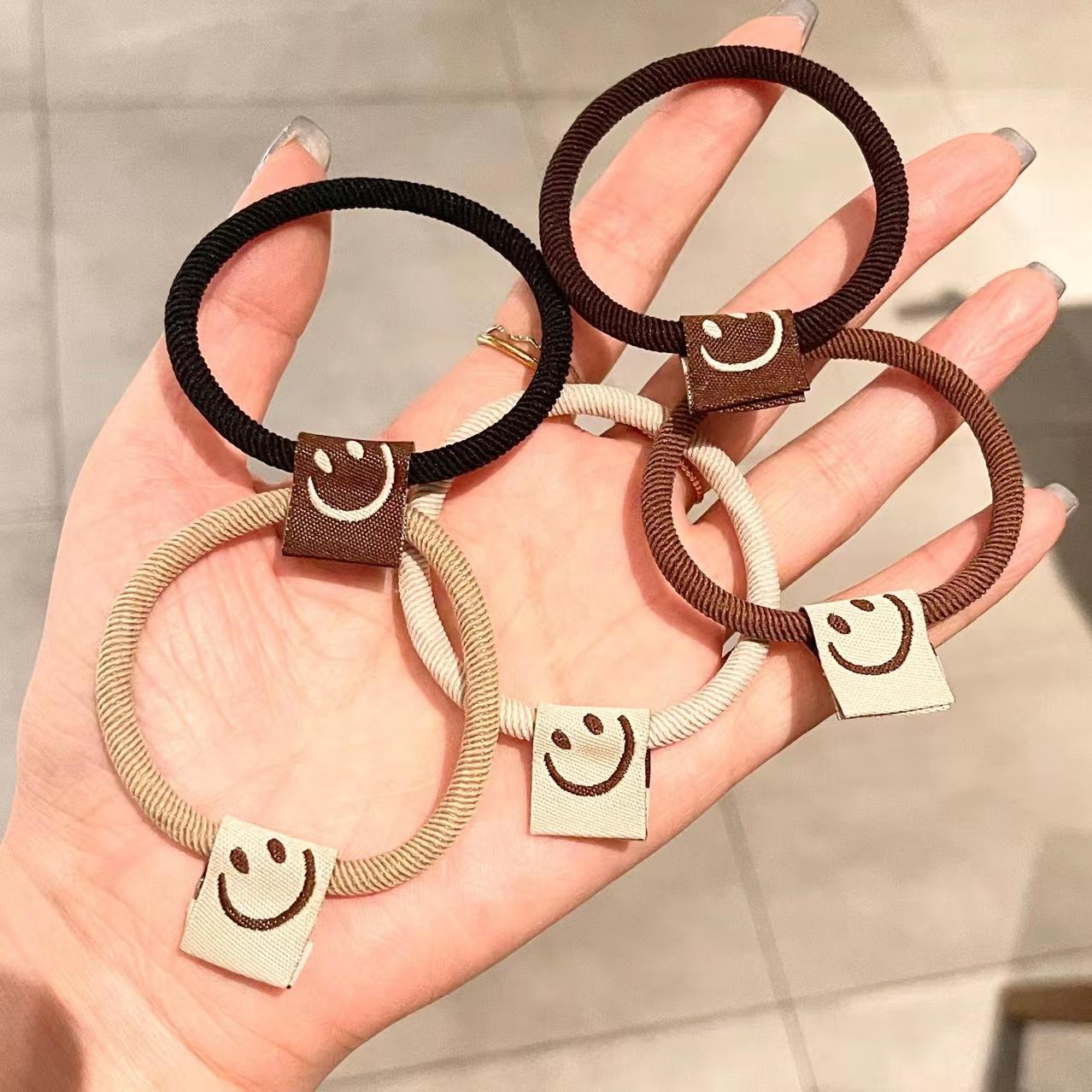 

5 шт. Высокоэластичная резинка для волос женская с улыбающимся лицом простые мультяшные кожаные резинки для волос модные женские новые головные уборы