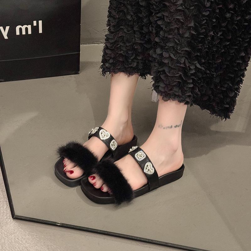 

Summer new rhinestone fluffy one-word drag women wear fashionable and versatile casual flat-bottomed cool slippers 40 чёрный
