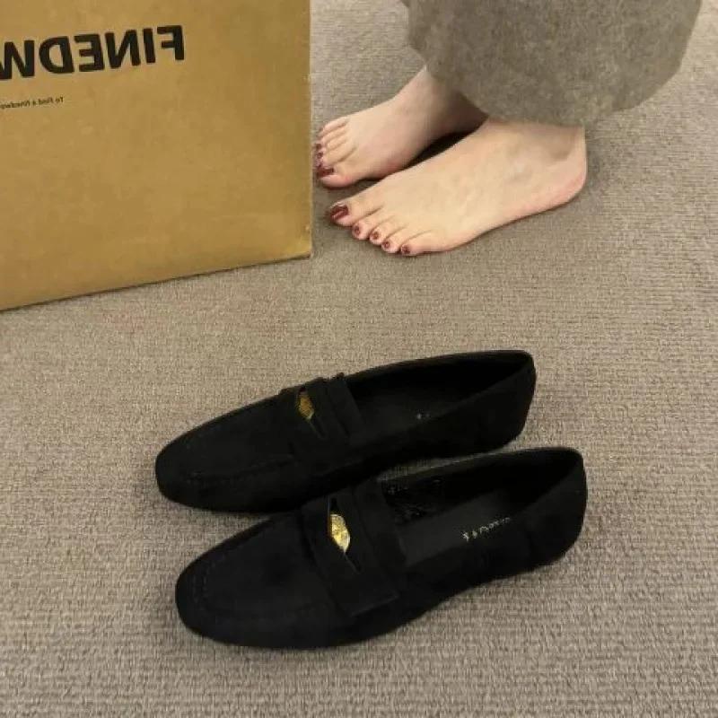 Women's British Style round Toe Flat Bottom Slip-On Casual Flats Shoes Korean Version French Retro Design Spring Autumn Wear