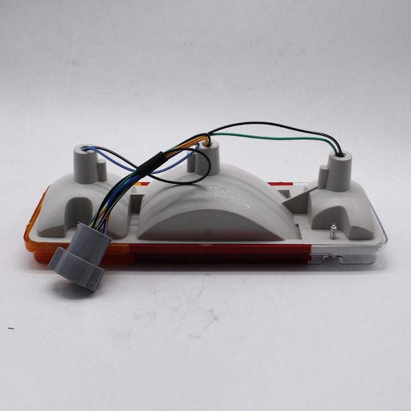 Tail Light Assembly Car Rear Tail Lights Signal Brake Lamps Fit for 70 75 79 Series Ute