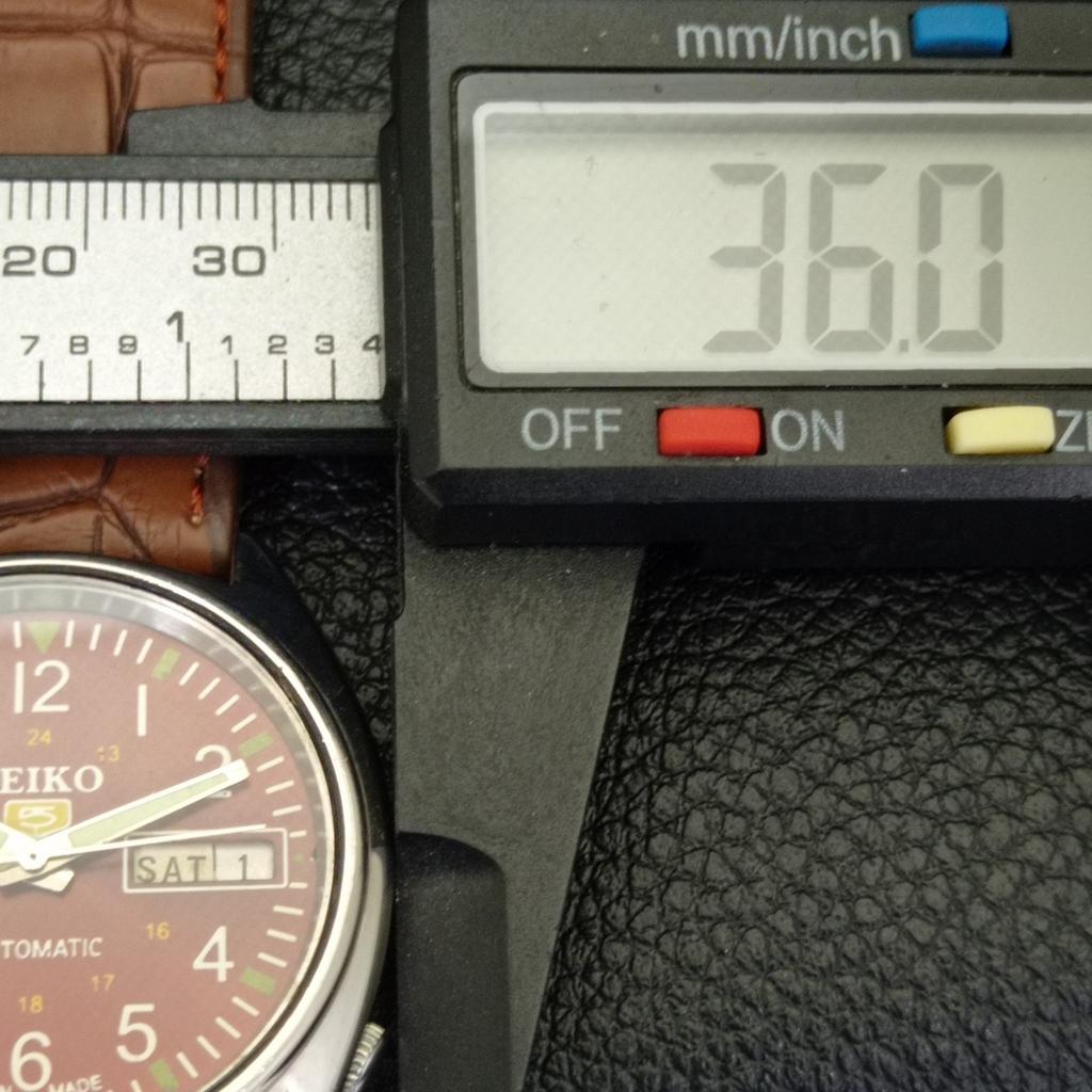 VINTAGE SEIKO 5 AUTOMATIC 6309A JAPAN MENS MAROON COLOR DIAL WATCH A701553-5 R206b-a701553