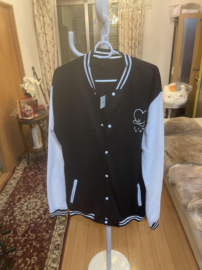 [USED] TATA:MANG Basketball Jacket, Black and White, Unisex, Size XL